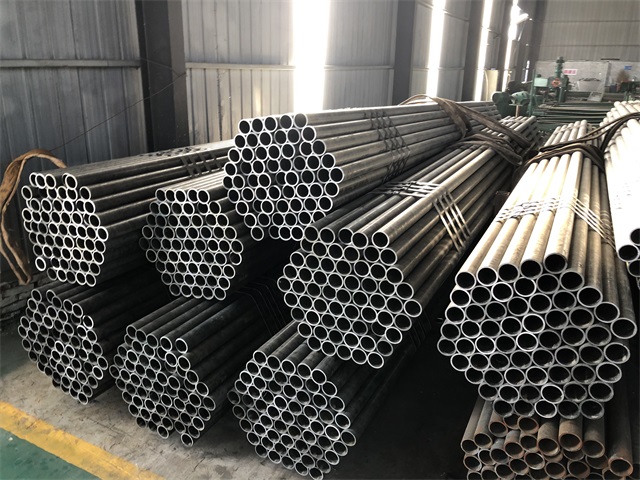 太原小口径厚壁无缝钢管