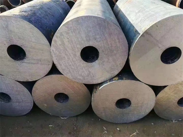 太原35crmo厚壁无缝钢管