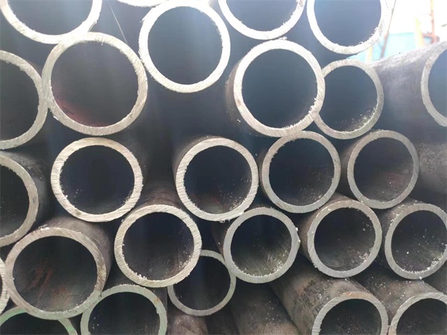 太原27simn无缝钢管厂